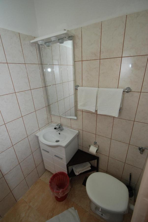 Apartmani Danica Gradac  Buitenkant foto