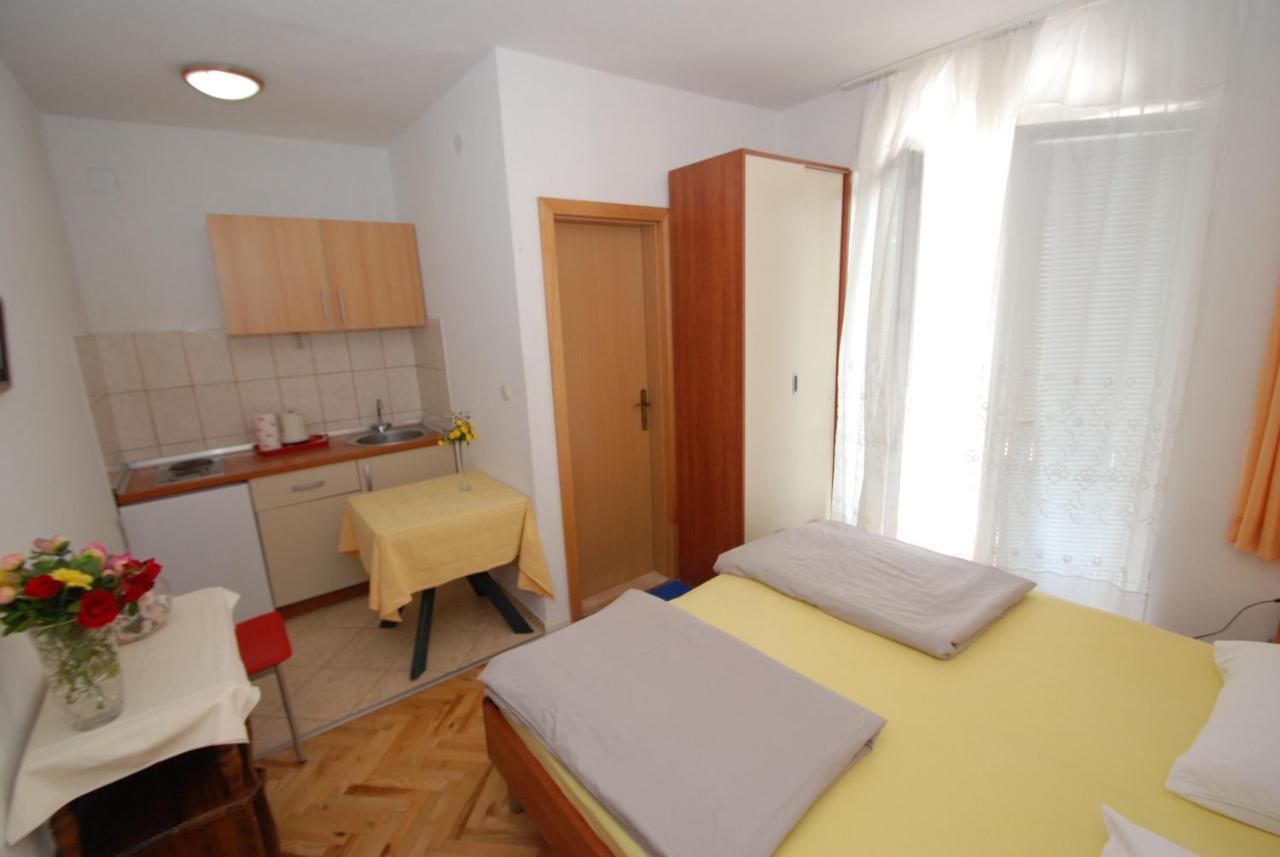 Apartmani Danica Gradac  Buitenkant foto