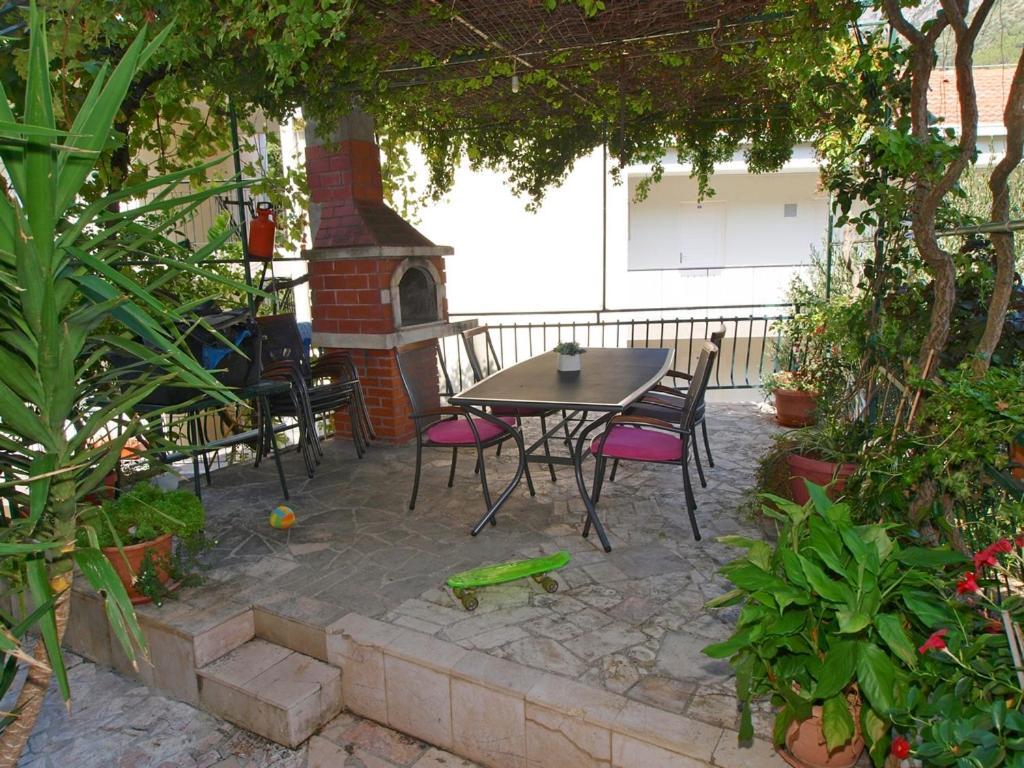 Apartmani Danica Gradac  Buitenkant foto